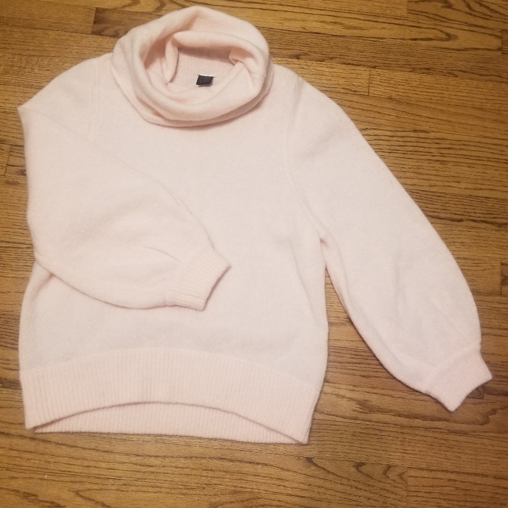 Magaschoni Turtleneck pink sweater / oversized